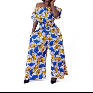 Pants Set. Accepting Offers!